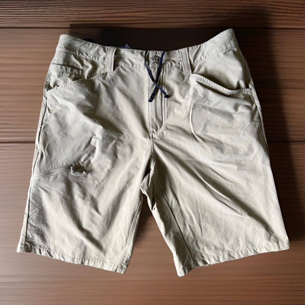 Patagonia Sz 34 Men's Khaki Hiking Shorts Stretch Nylon Utility Trail Outdoor